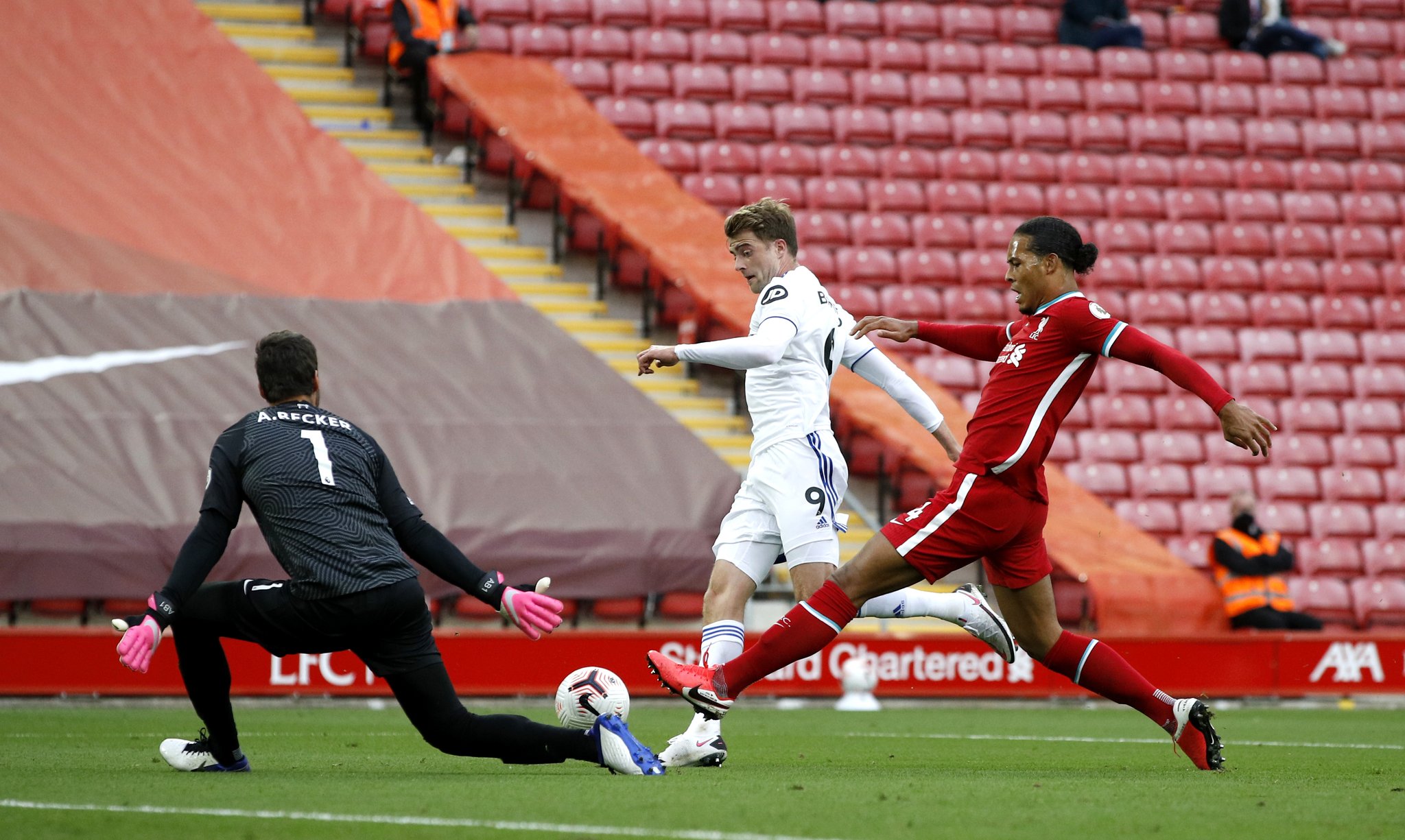 曼城在场上 曼城在场上